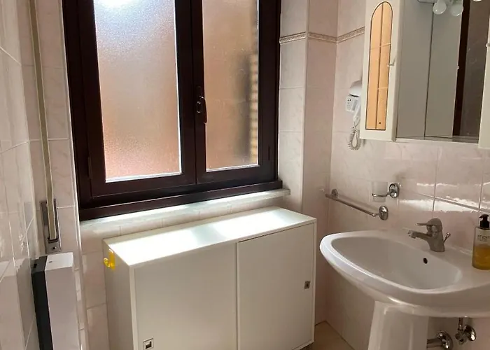 Hotel Casa Per Ferie Casa Cabrini